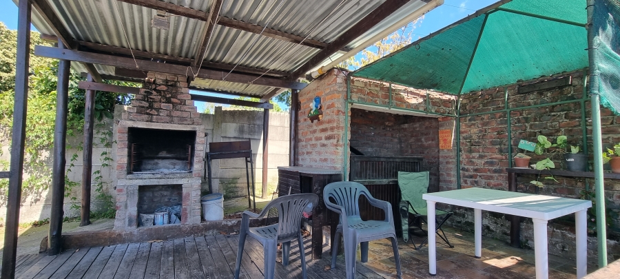 6 Bedroom Property for Sale in Saxilby Eastern Cape